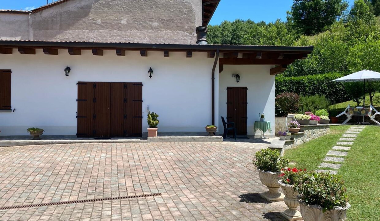 733f9993-7771-4b04-a014-e41592adcfab