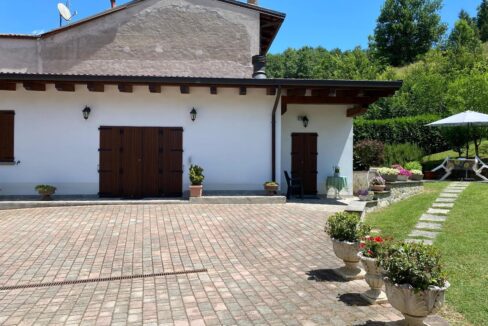 733f9993-7771-4b04-a014-e41592adcfab