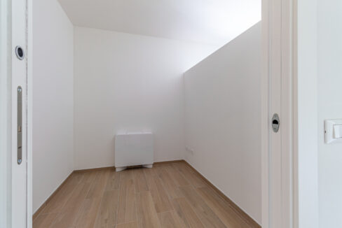 A2 (12 di 22) CABINA ARMADIO