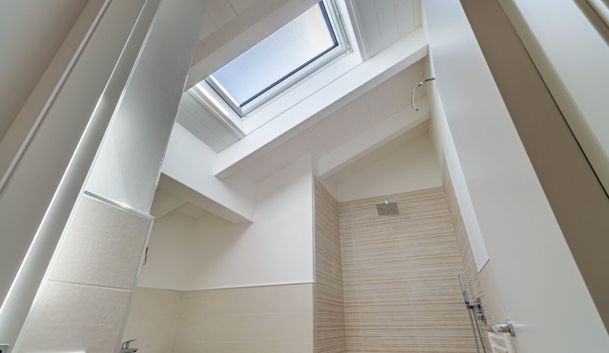 A2 (22 di 22) BAGNO