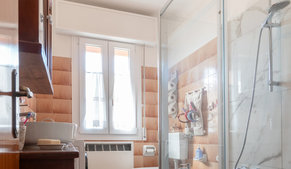 Bagno01