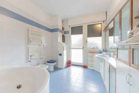 bagno P1 grande