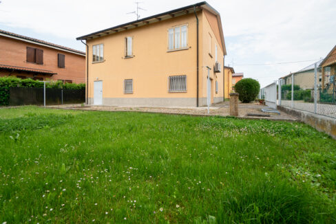 esterno3
