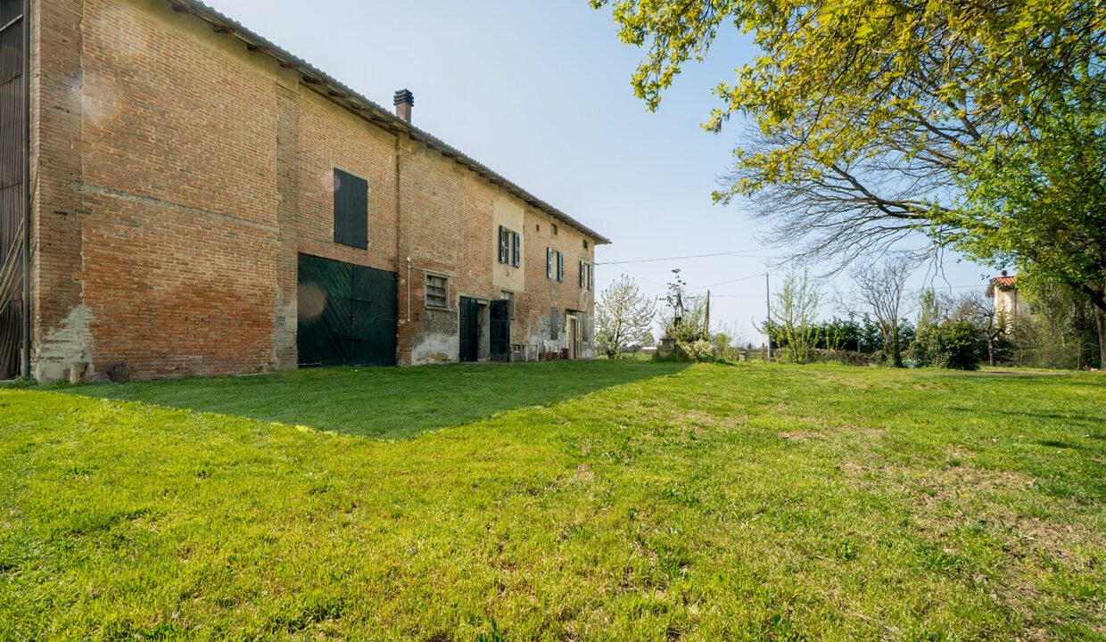 esterno4